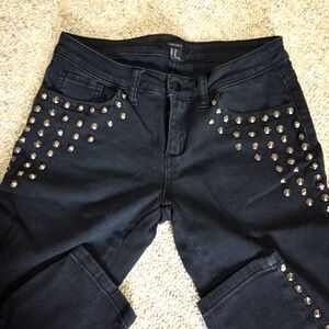Forever 21 Black Skinny Ankle Studded Jeans